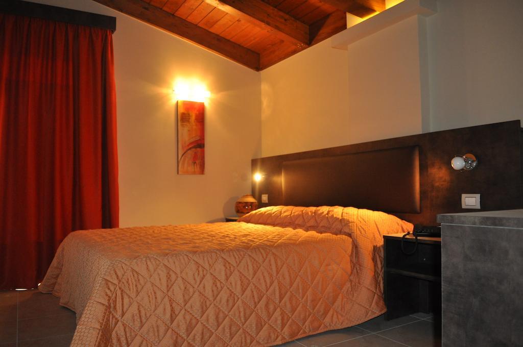 Hotel Centova Perugia Habitación foto