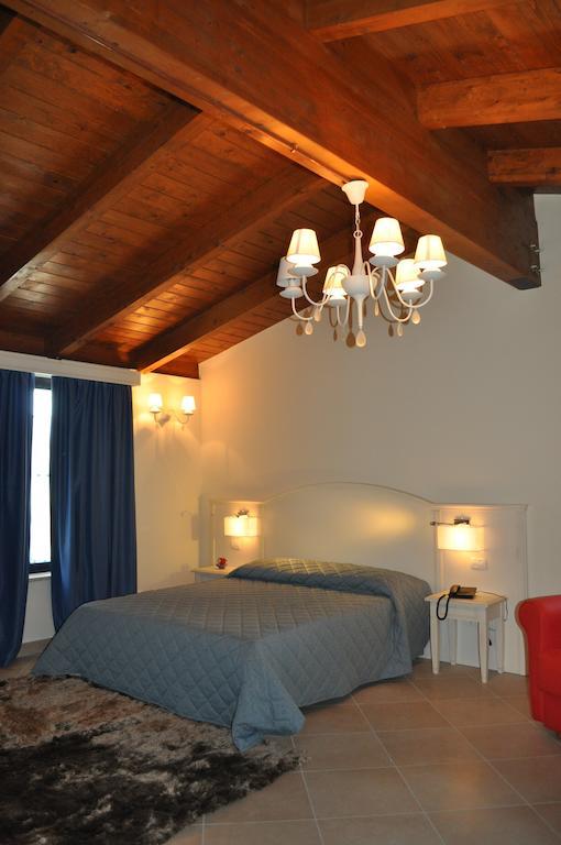 Hotel Centova Perugia Habitación foto